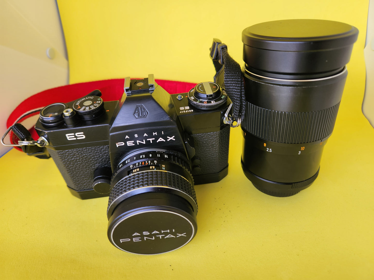 Vintage camera pentax ES