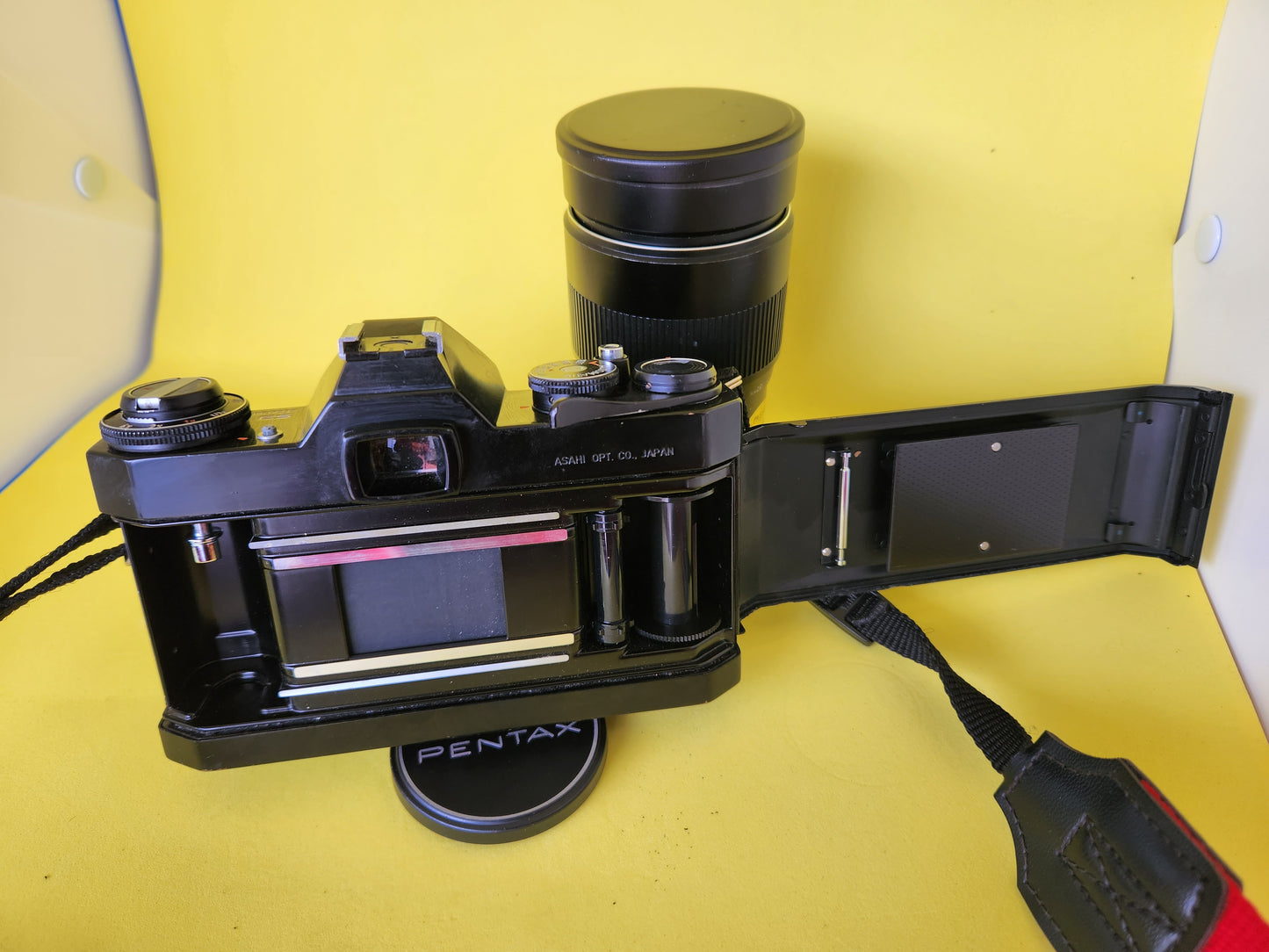 Vintage camera pentax ES