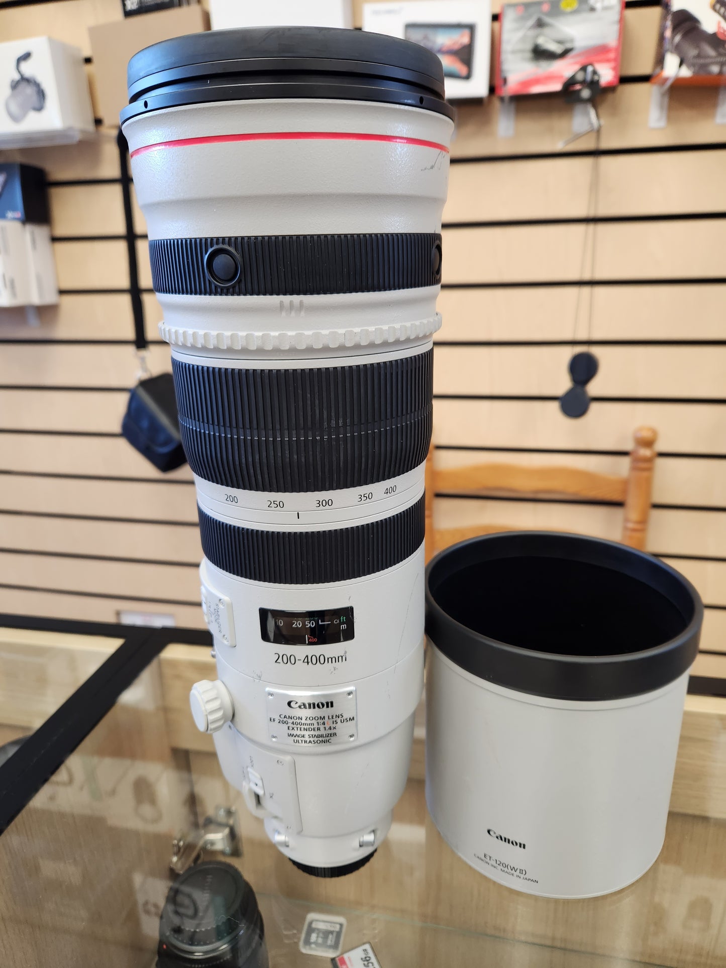 Canon EF zoom lens 200-400mm 1.4L is USM extender 1.4X image stabiliser