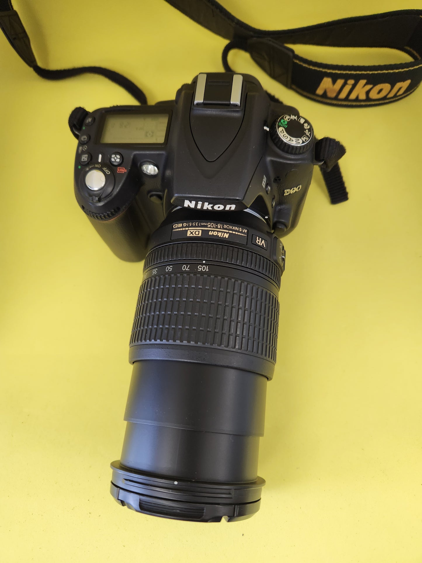 Nikon Digital 90D with lens 18-105mm used