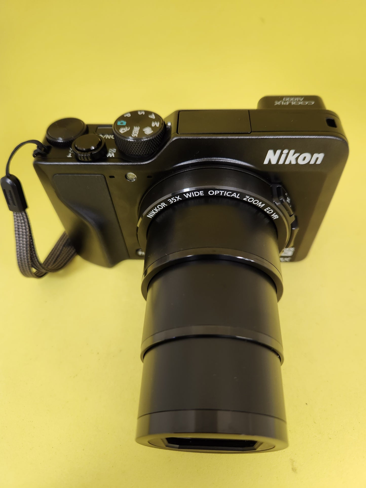 Nikon coolpix A1000 used