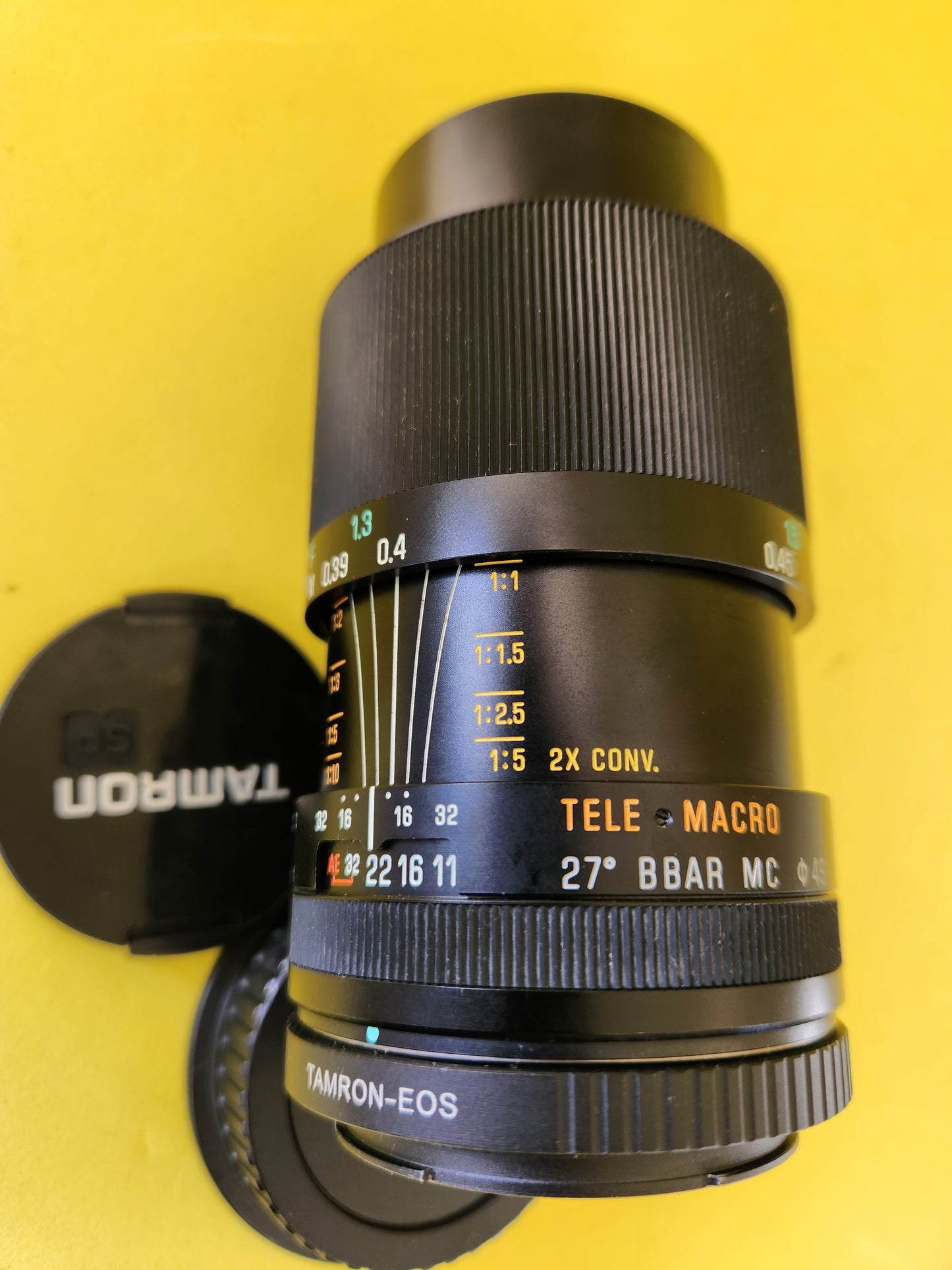 Vintage lens Tamron SP 1:2.5 90mm