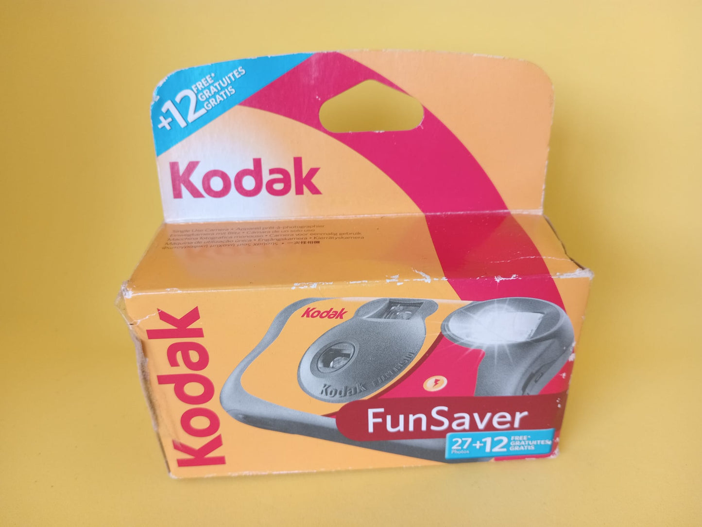 Kodak Single Use FunSaver Camera with Flash (27 Exposures +12 free)