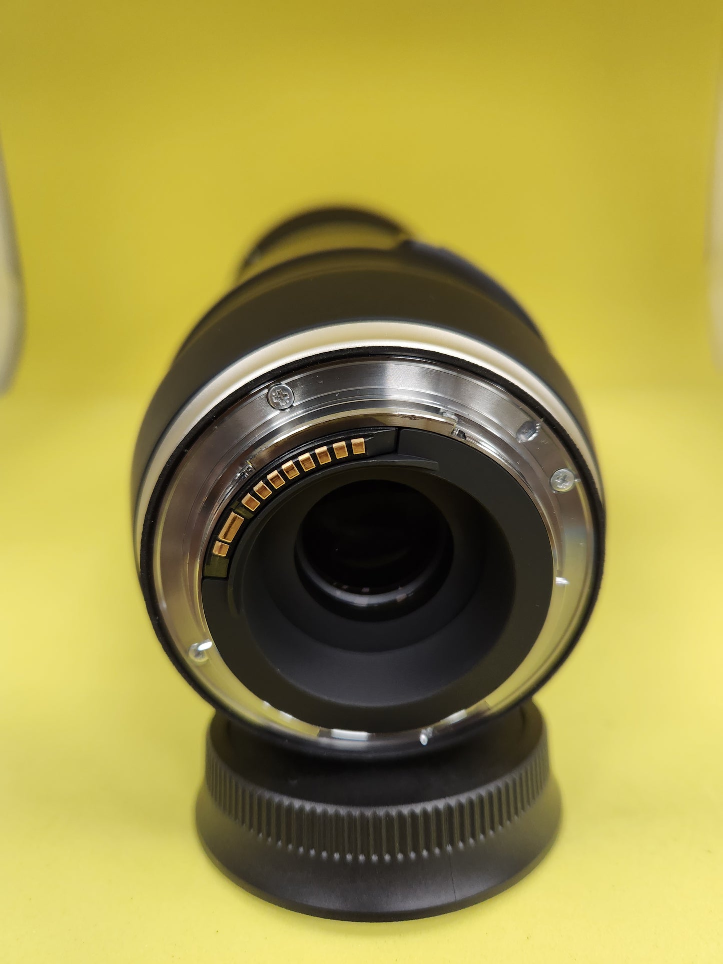 Tamron lens 100-400mm f4.5-6.3 Di VC Canon Mount used