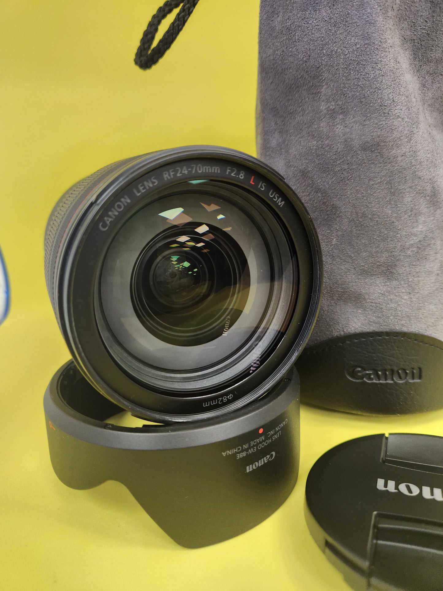 Lens canon RF 24-70mm F2.8 L is USM