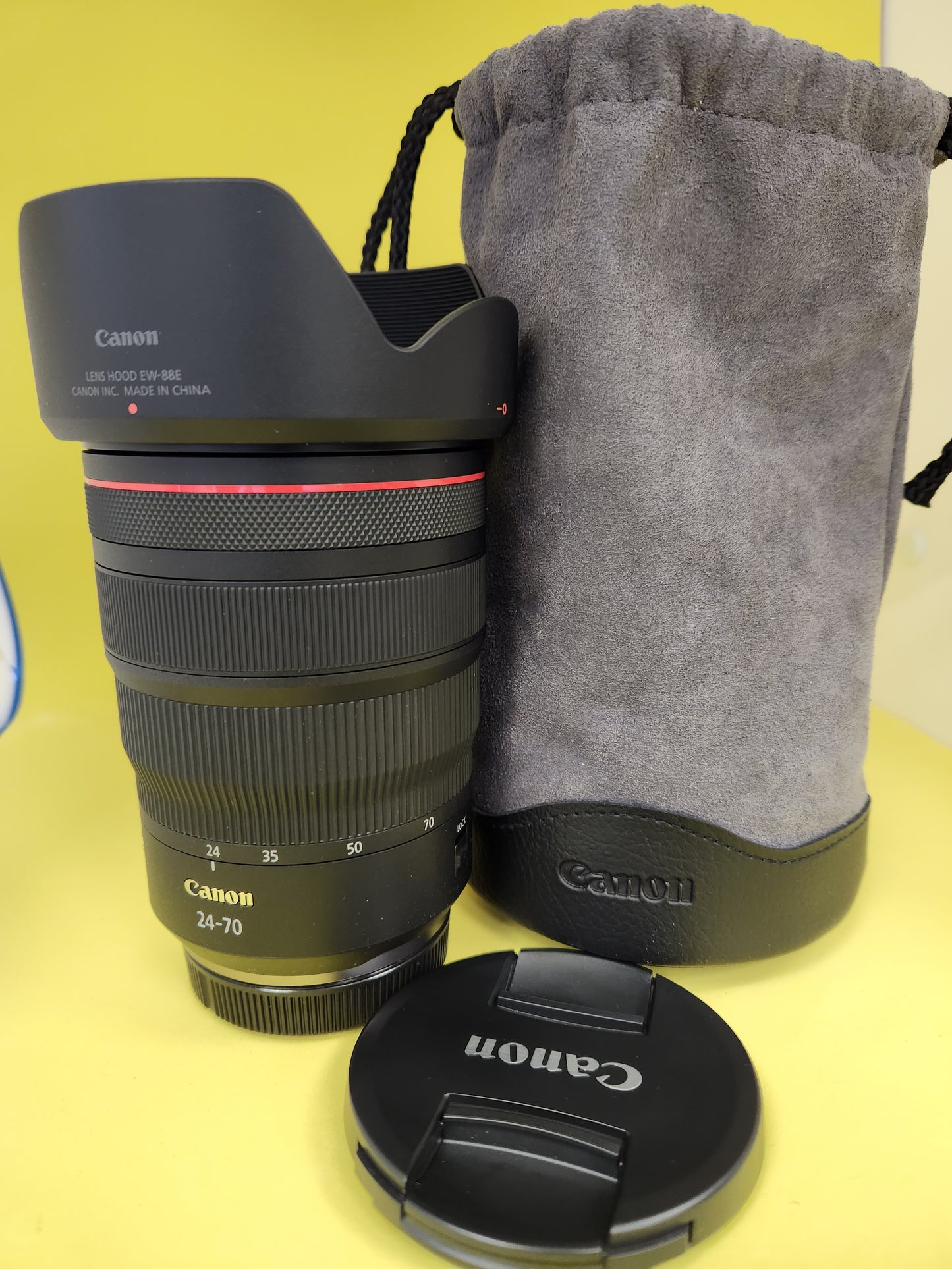 Lens canon RF 24-70mm F2.8 L is USM
