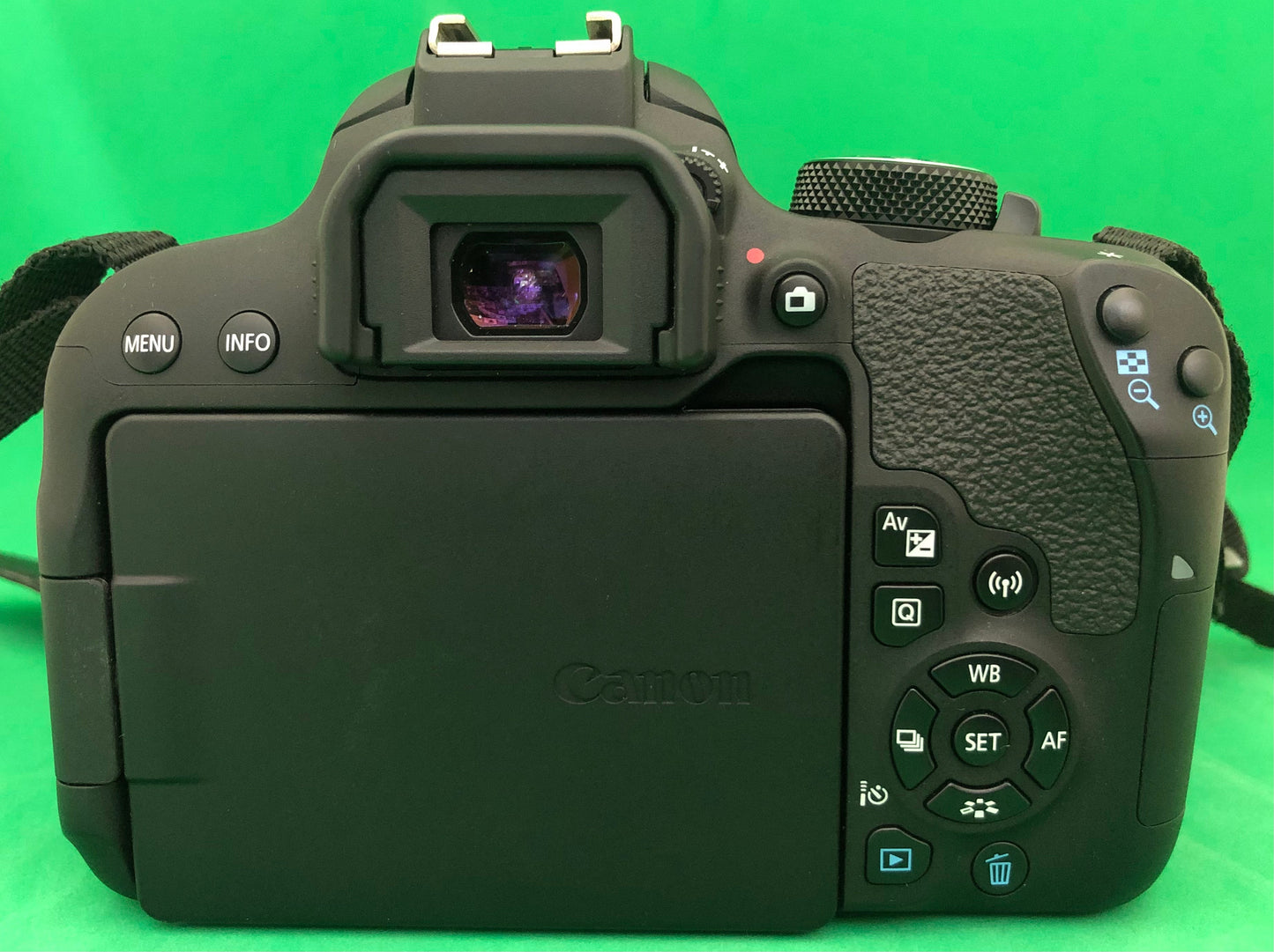 Canon EOS 800D DSLR Camera with lens 18-55mm STM (Used)