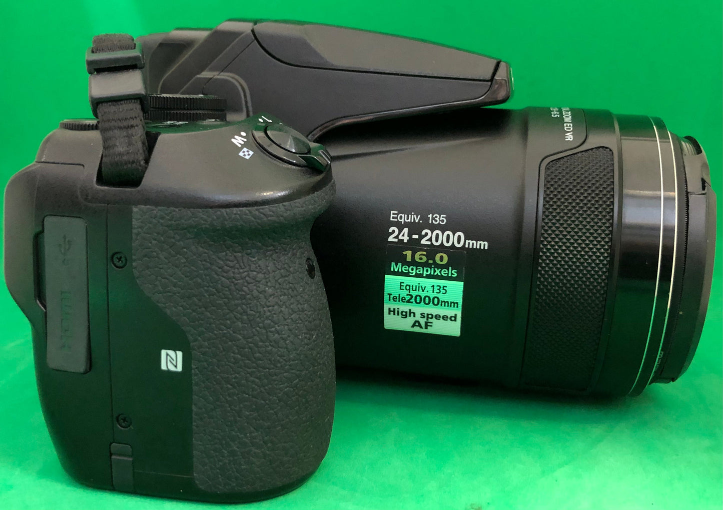 Nikon COOLPIX P900 Digital Camera - Black (used)
