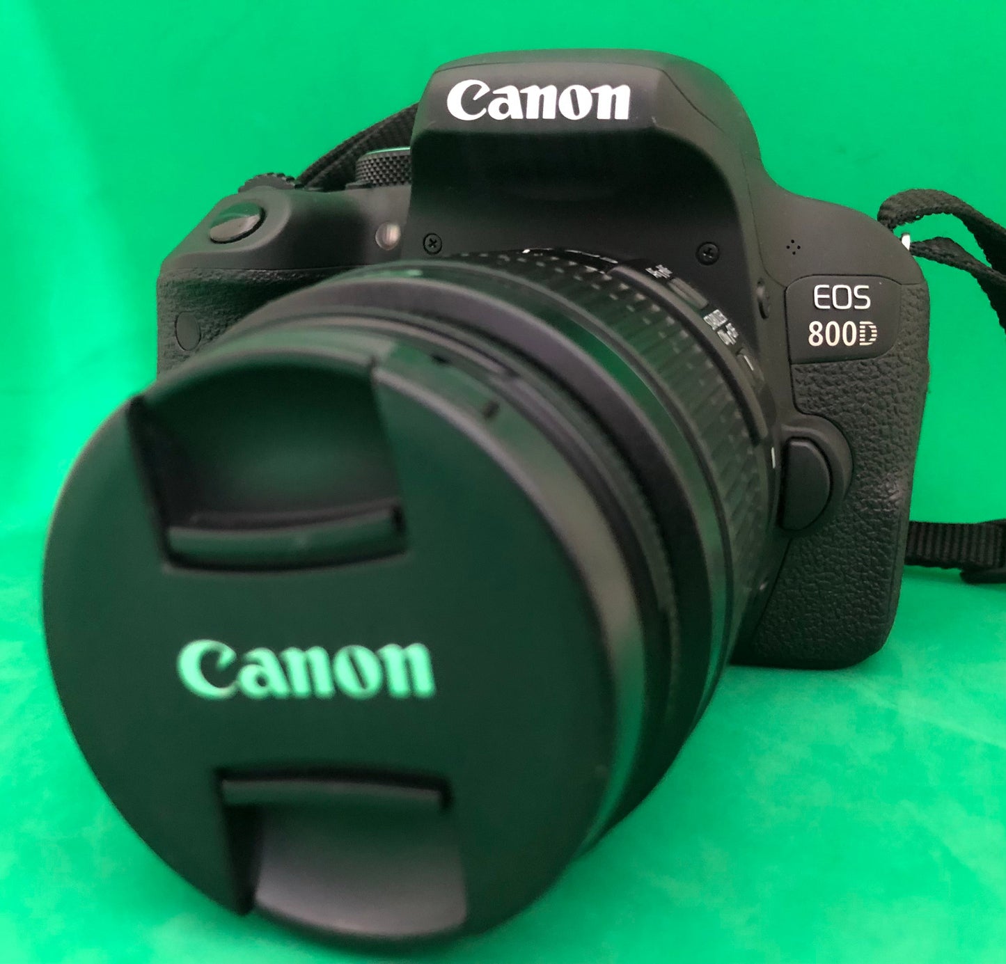 Canon EOS 800D DSLR Camera with lens 18-55mm STM (Used)
